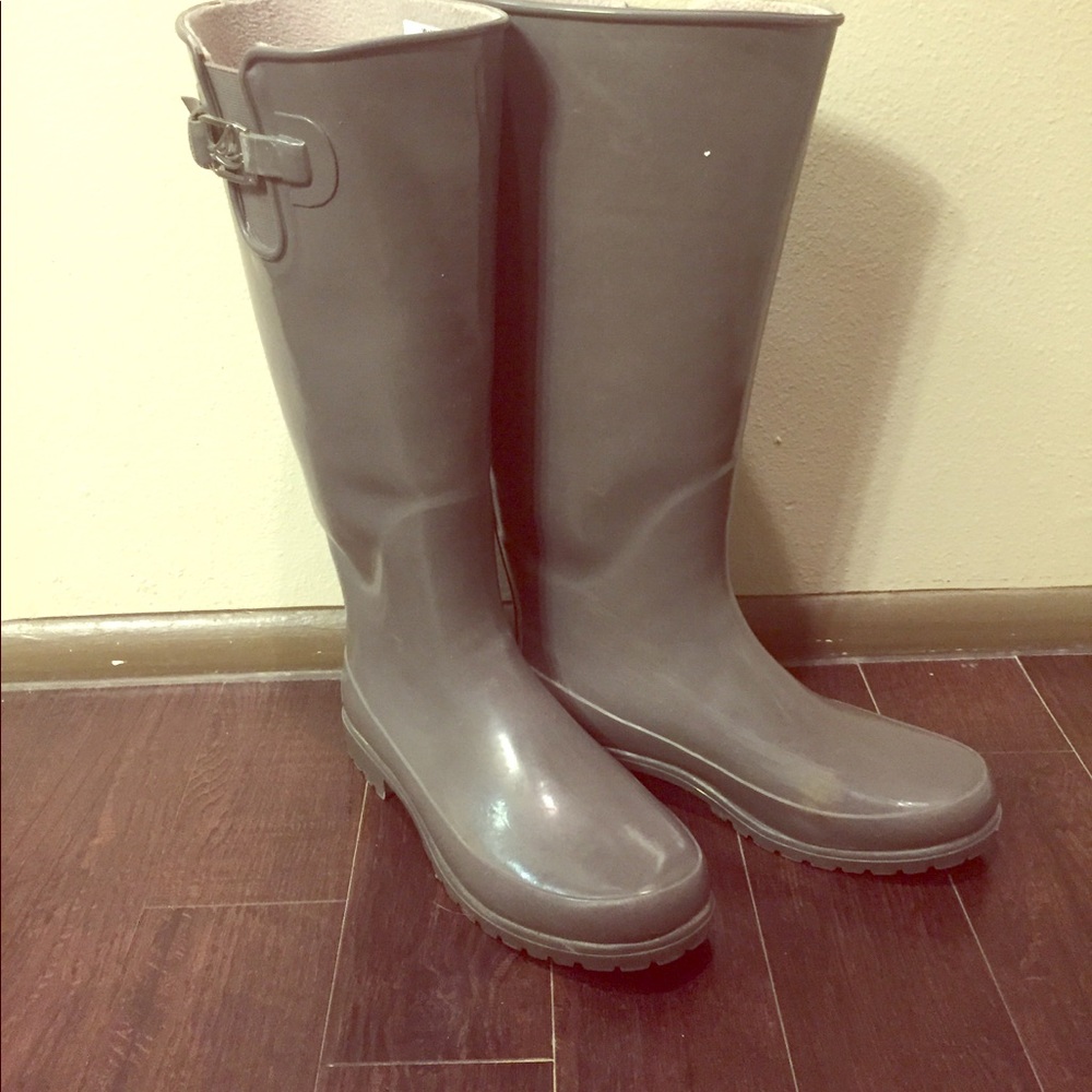 Speedy Waterproof Rainboots